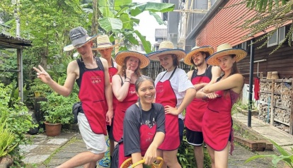 Fun Cooking Activity Near Thapae Gate 05/09/2026 — photo 17