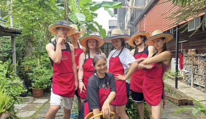 Fun Cooking Activity Near Thapae Gate 05/09/2026 — photo 18