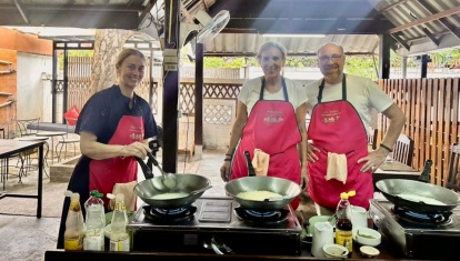 Fun Cooking Activity Near Thapae Gate 05/09/2026 — photo 70