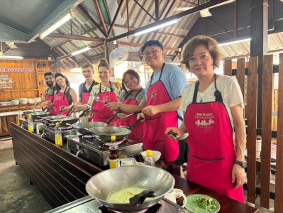 Authentic Thai Food Course Old City 09/09/2026 — photo 34