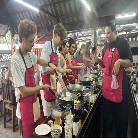Authentic Thai Food Course Old City 23/09/2026 — photo 42