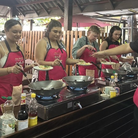 Authentic Thai Food Course Old City 23/09/2026 — photo 53