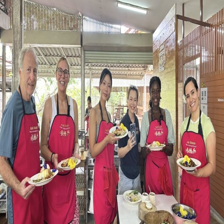 Fun Cooking Activity Near Thapae Gate 26/09/2026 — photo 33