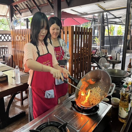 Fun Cooking Activity Near Thapae Gate 26/09/2026 — photo 82
