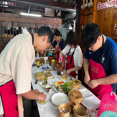 Authentic Thai Food Course Old City 30/09/2026 — photo 40