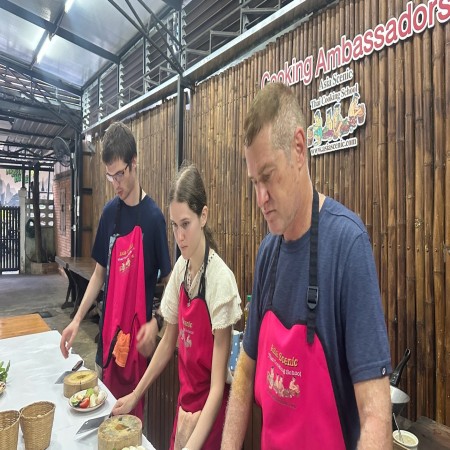 Authentic Thai Food Course Old City 30/09/2026 — photo 72