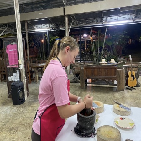 Fun Cooking Activity Near Thapae Gate 03/10/2026 — photo 20