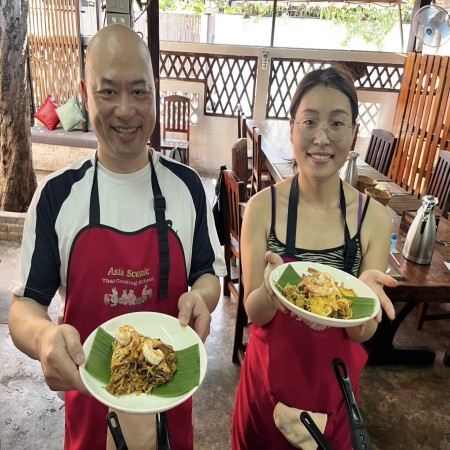 Fun Cooking Activity Near Thapae Gate 03/10/2026 — photo 44