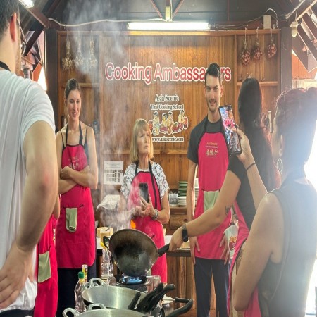 Authentic Thai Food Course Old City 07/10/2026 — photo 49