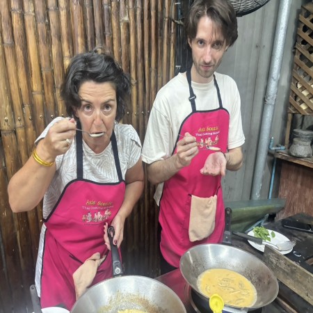 Fun Cooking Activity Near Thapae Gate 10/10/2026 — photo 21