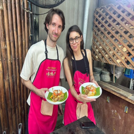Fun Cooking Activity Near Thapae Gate 10/10/2026 — photo 33