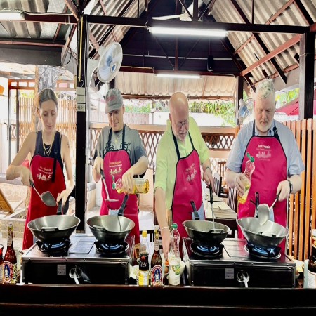 Fun Cooking Activity Near Thapae Gate 17/10/2026 — photo 12