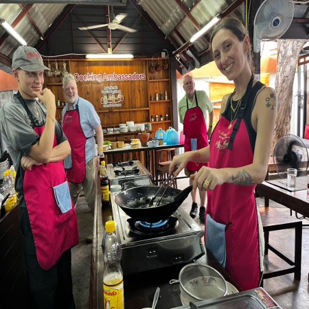 Fun Cooking Activity Near Thapae Gate 17/10/2026 — photo 20
