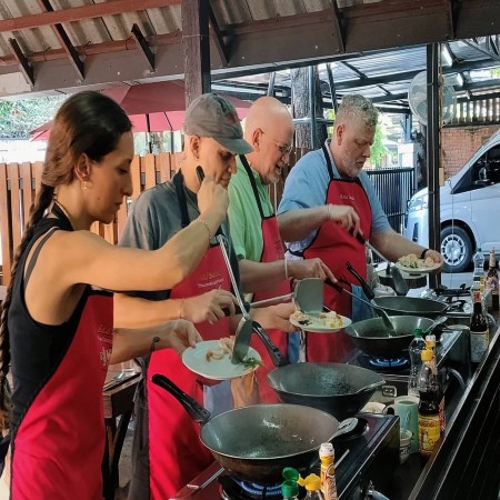 Fun Cooking Activity Near Thapae Gate 17/10/2026 — photo 36