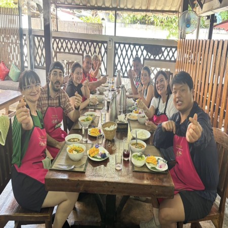Authentic Thai Food Course Old City 21/10/2026 — photo 1