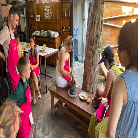Fun Cooking Activity Near Thapae Gate 24/10/2026 — photo 27